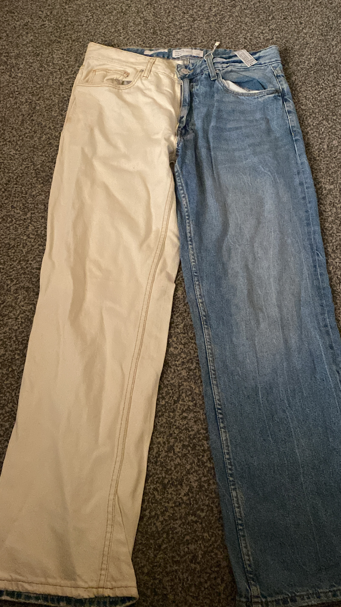PANTALON BERSHKA VENIM «THE 90’s» couleur bleue beige
