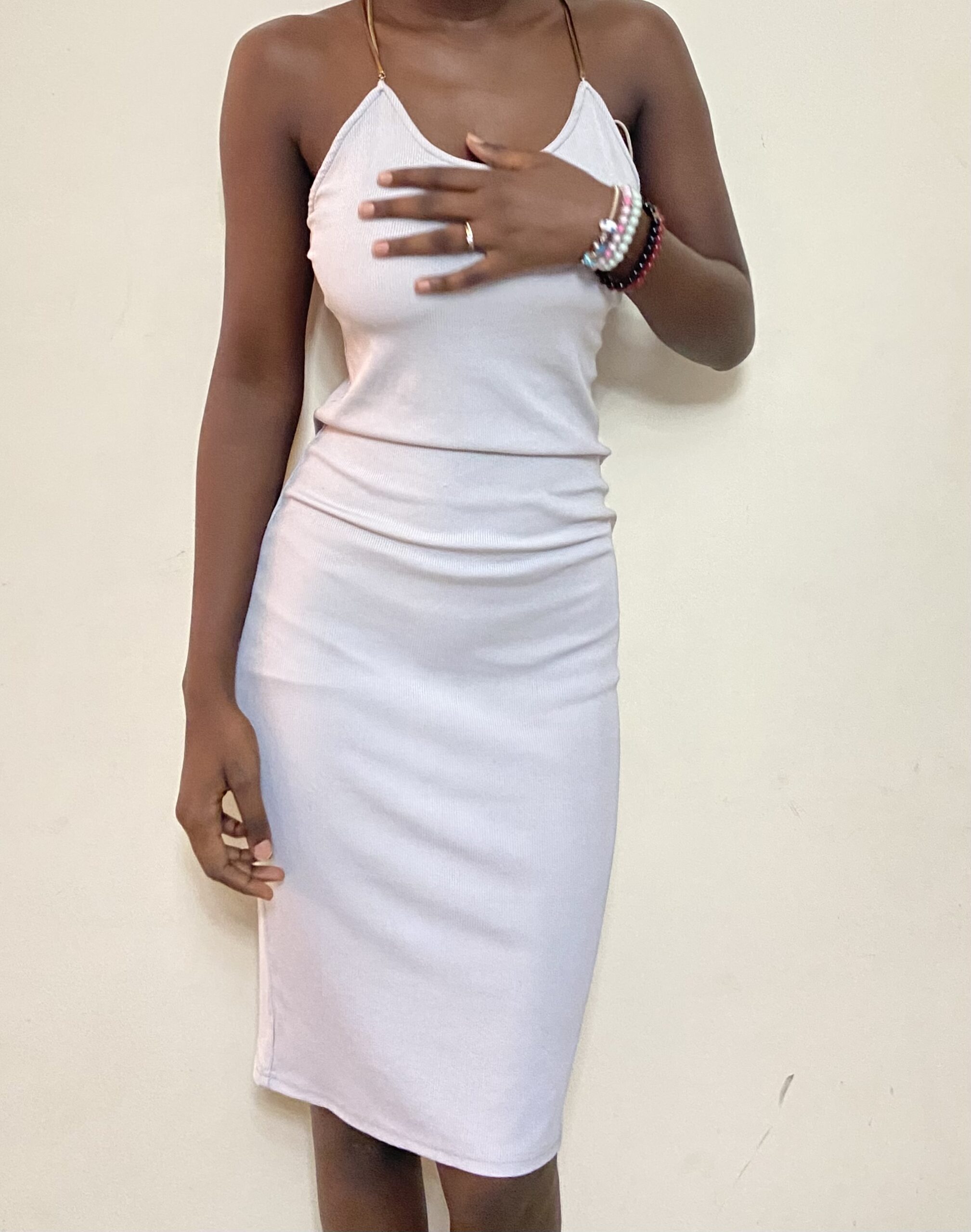 Robe SHEIN dos nus avec des chaînes taille s/m