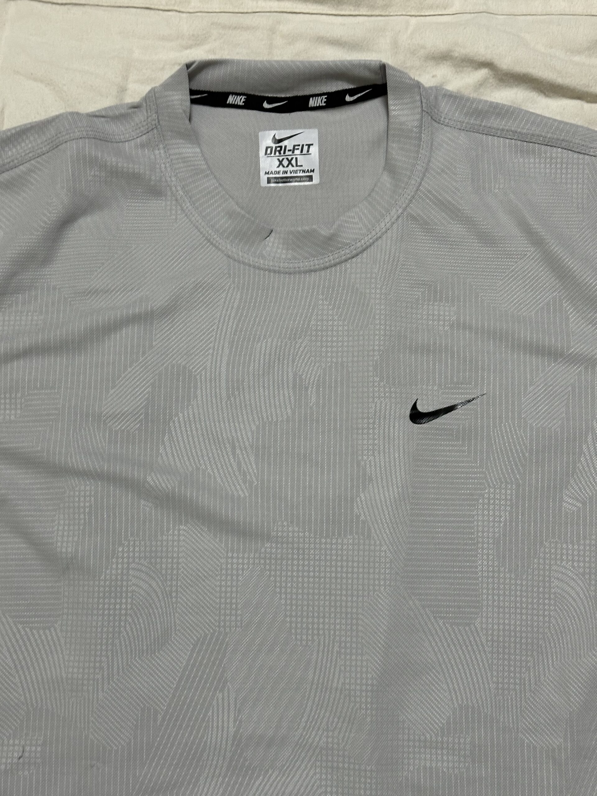 Nike ( taille XXL)
