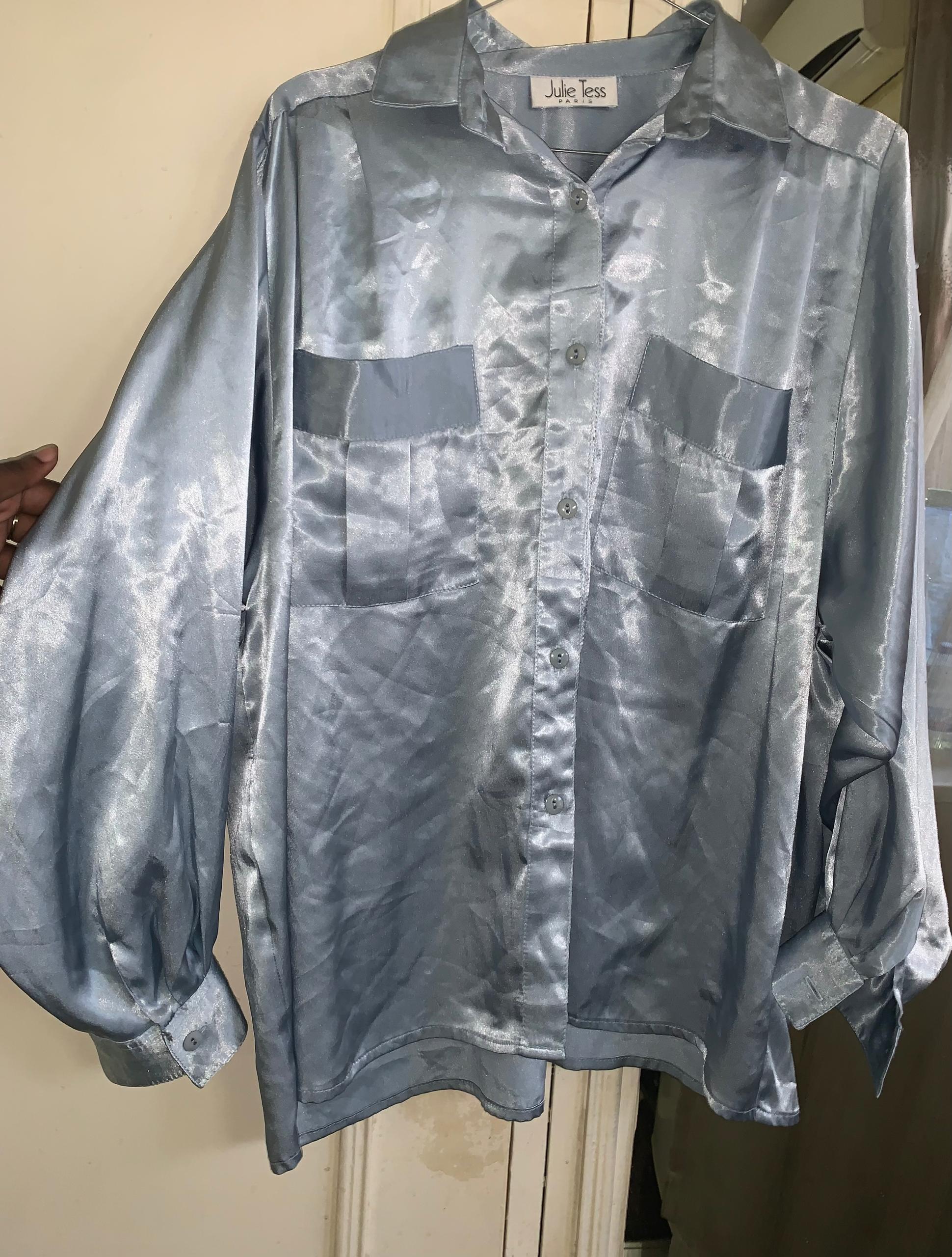 Chemise en soie glacé