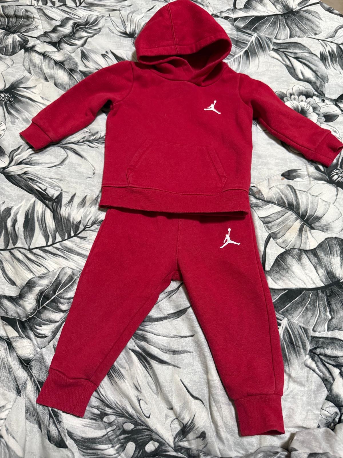 Ensemble ( 12 à 18 mois )